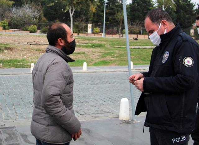 Türk polisinden, Vatandaş’a alkışlanacak hareket