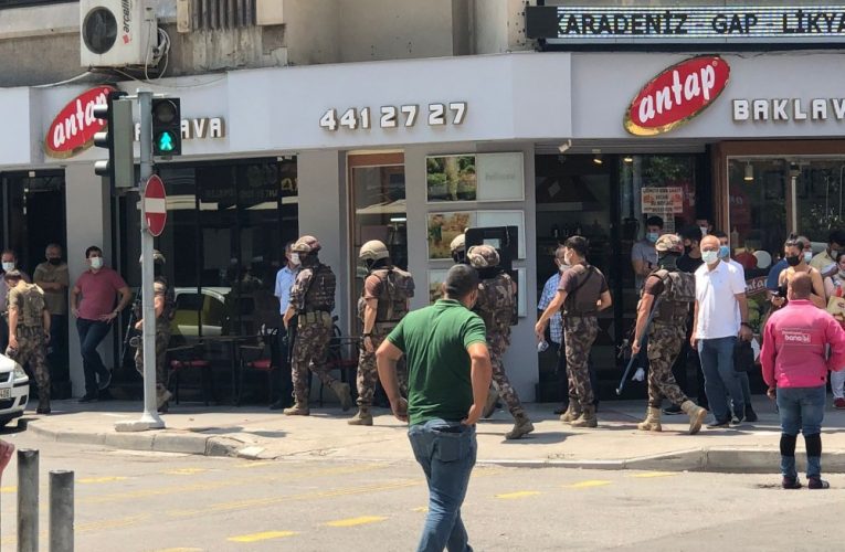 İzmir’de HDP il binasına saldırı: 1 ölü